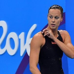 Nuoto, la Pellegrini rilancia con la 4x100 mista: "Non mollo"