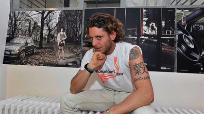 Lapo Elkann ha detto no, non condurrà "Le Iene"