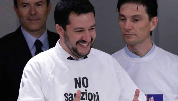 I Daspo dell'Ucraina per i politici italiani filo-Putin: nella lista c'era anche Salvini