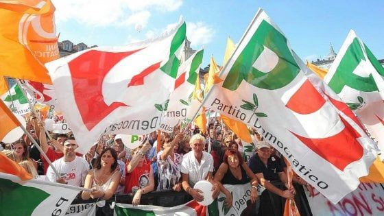 Pd in piazza, dietrofront sulla data: c'è il derby. Il giallo della candidatura di Ascani 