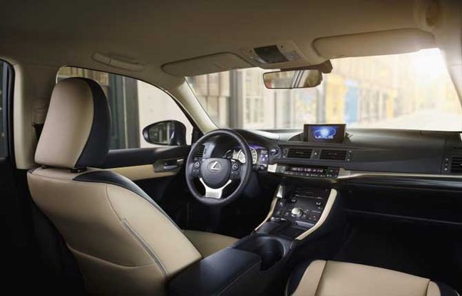 CT Hybrid, Lexus rilancia l’entry level