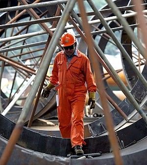 Eurozona: la crisi taglia gli investimenti, non il risparmio