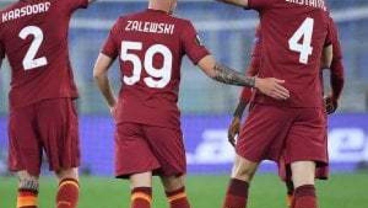 "A Mourinho, stasera pippamo", bufera social su Zalewski dopo il video di "avvertimento" al tecnico 