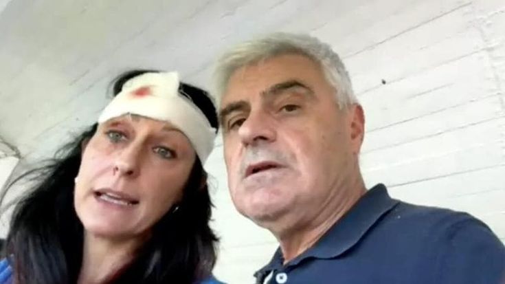 Ancona, pugni degli ultrà contro la tribuna stampa: crolla la barriera, colpita una giornalista