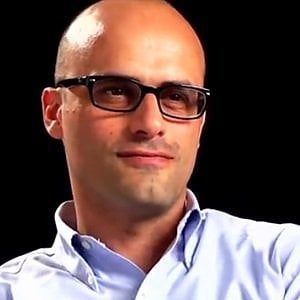Luxottica delude il mercato e non commenta su Essilor