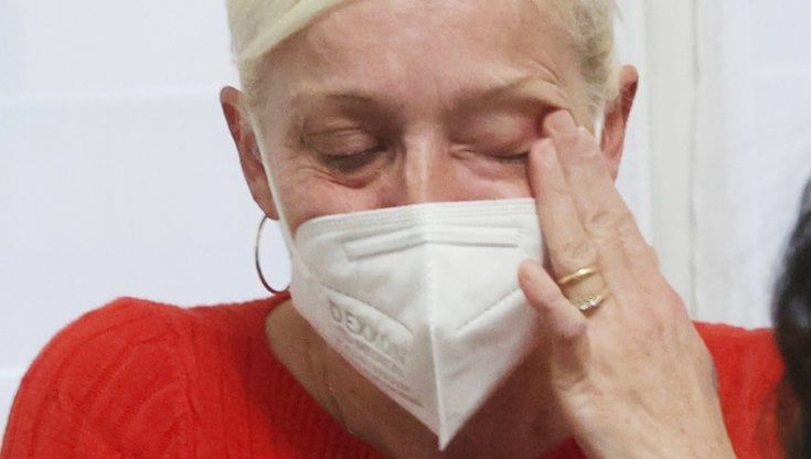 Tentato femminicidio in via Rialto, la madre di Giorgia accoltellata dall’ex: “Aveva già provato a ucciderla”