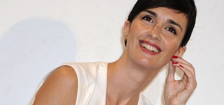 Paz Vega tra Placido e Almodovar. "Ma mio padre torero non ha retto il mio nudo"