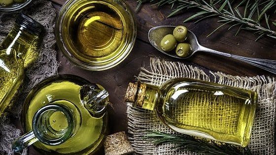 L'olio extravergine d'oliva conquista il mondo: nel 2026 mercato da 1,8 mld di dollari