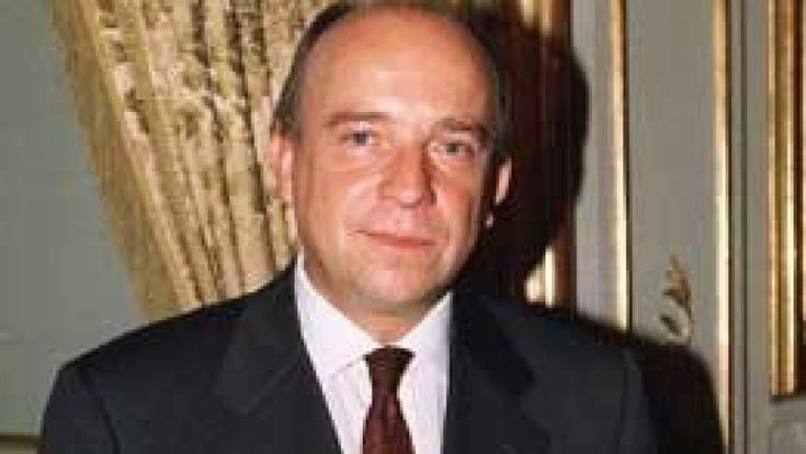 Non è l’emergenza che mina la democrazia. Il pericolo è l’eccezione