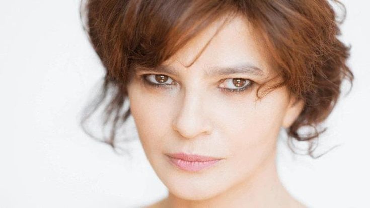 Laura Morante: "Donne di ogni età da sempre vittime di violenza, ma oggi si è abbassata l'età degli stupratori"