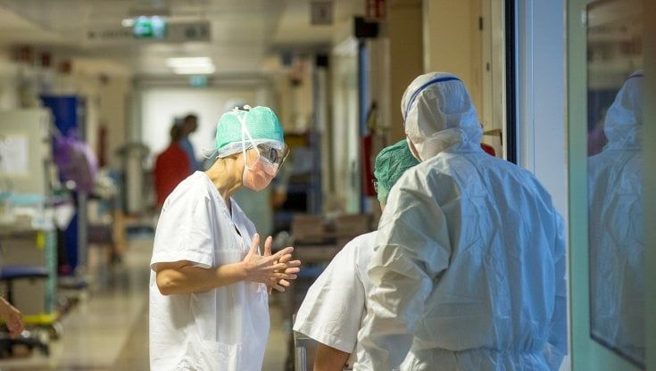 Coronavirus, in calo i nuovi positivi in regione. Stabili i ricoveri 