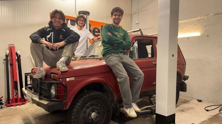 “Con una Lada Niva rimessa a nuovo faremo 5mila km per un rally solidale, direzione Guinea-Bissau”