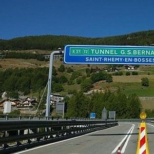 Gran San Bernardo: danni più ingenti del previsto, si allungano i tempi di riapertura del traforo