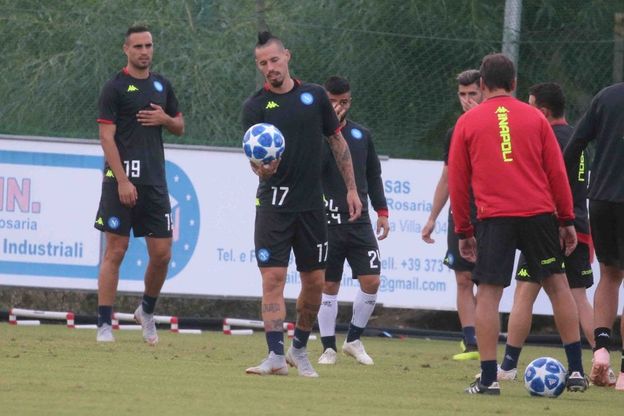 Champions, l'allenamento del Napoli prima del match con il Liverpool