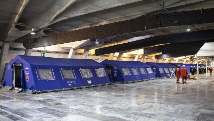 Allarme contagi, in Piemonte stop a visite e ricoveri non urgenti