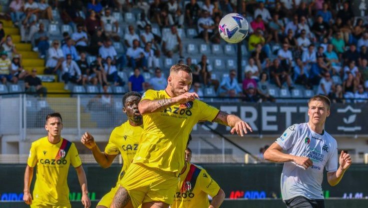 Thiago Motta non sarà in panchina con la Fiorentina. Fuori Dominguez e Sansone 