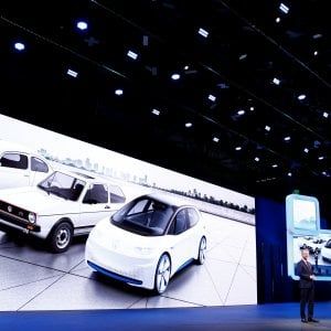 Svolta storica per le fabbriche Volkswagen: dal carbone al gas
