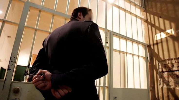 “Quel detenuto lo abbiamo spaccato”: ecco perché i giudici hanno condannato sette agenti per tortura