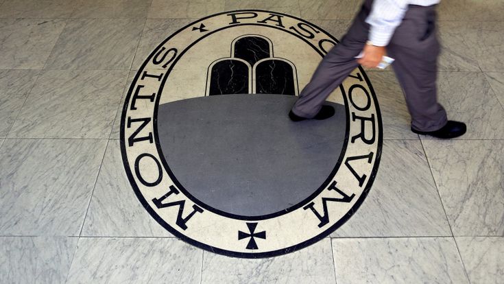 Il “Pacco” di Mps e le altre, indagine sul grande imbroglio delle banche  