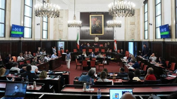 I vigili avranno il taser, c’è l’accordo nel Pd per sbloccare il voto
