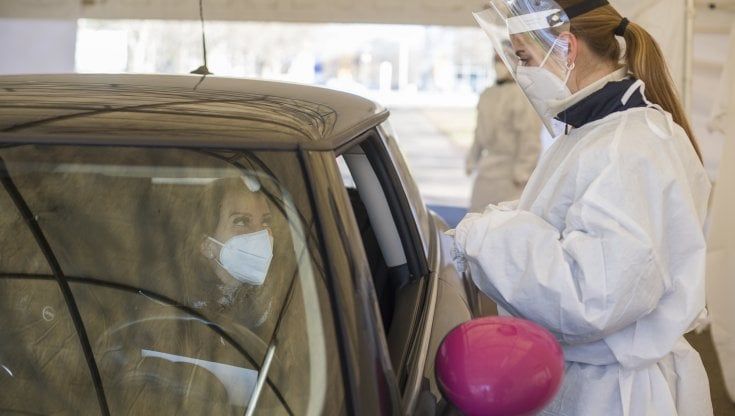 Covid Italia, il bollettino del 18 gennaio: 228.179 nuovi casi e 434 morti