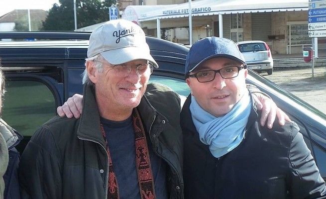Richard Gere gira uno spot in Salento, <br />la star turista a Lecce e Castellana