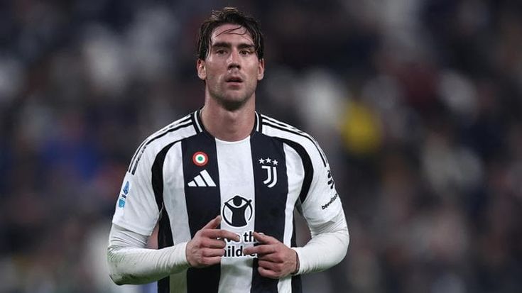 La Juventus ritrova Vlahovic: contro il Bologna Thiago Motta riabbraccia il suo centravanti