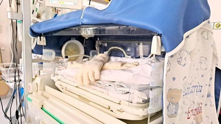 Compie 12 anni, al posto dei regali raccoglie fondi per la neonatologia dell’ospedale di Empoli