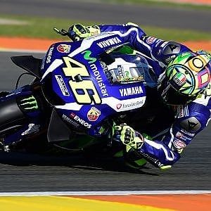 Motogp, Rossi: "Stagione da 7 e mezzo, ma ora c'è da lavorare sulla nuova moto"