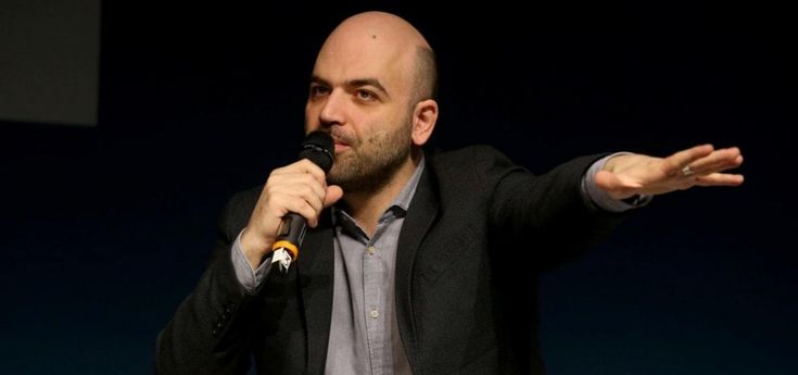 Roberto Saviano, una serie tv su Gheddafi. "Sognatore diventato oppressore spietato"