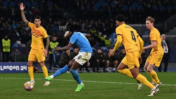 Barcellona-Napoli, vigilia di Champions, tornano tra i titolari Rrahmani, Olivera e Traorè