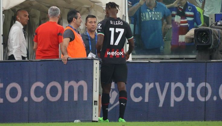 Leao, un rosso che mette nei guai il Milan: emergenza attacco per il Napoli