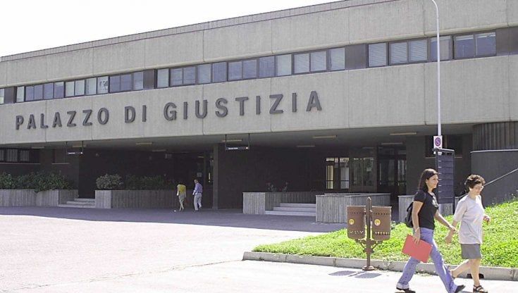 Foggia, lotta all'ultimo voto per il nuovo presidente del Tribunale: in corsa De Simone e Gentile