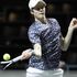 Tennis, Marsiglia: Sinner si illude, Medvedev lo riporta alla realtà
