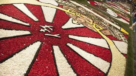 Il fascino della Sicilia orientale: i colori della tradizione
