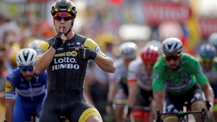 Dylan vince e chiede rispetto, Nibali sente Roubaix nell'aria