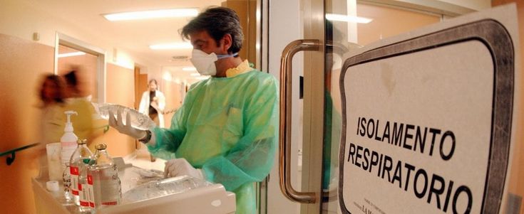 Coronavirus, i morti in Lombardia sono 17, aumentano i ricoveri. In isolamento 8.500 persone. Rinviata a Milano  la Digital Week