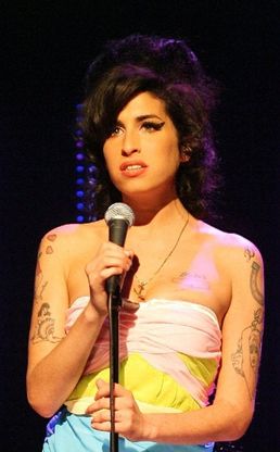 Da Amy Winehouse a Bob Dylan, le canzoni per San Valentino