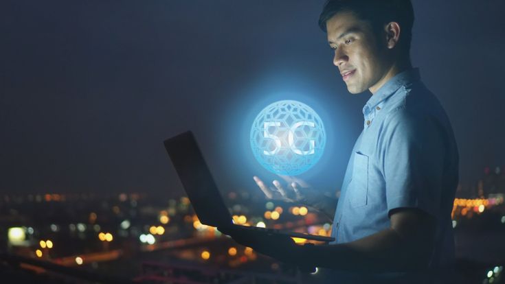 Huawei, viaggio nel bunker del 5G. Tra antenne, backdoor e ologrammi 