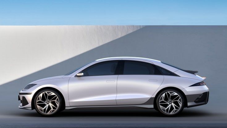 Ioniq 6, l'elettrica che si ispira ai fascinosi treni streamliner degli anni 30