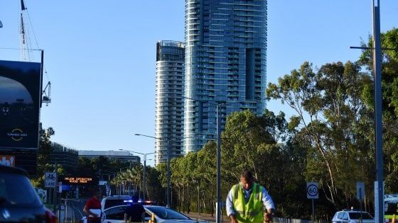 Sydney, il grattacielo di 38 piani scricchiola: 3 mila evacuati
