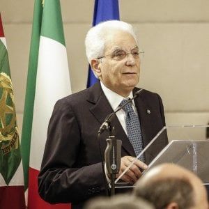 Banche, il sì di Mattarella alla Commissione d'inchiesta: "Ma no a controlli sull'attività creditizia"