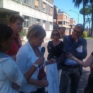 Radicali in carcere a Ferragosto senza Pannella: "Giustizia, primo problema d'Italia"