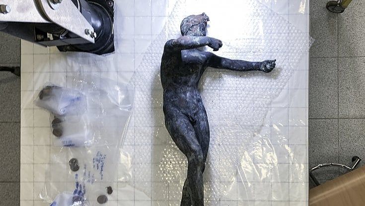 Il tesoro di San Casciano dei Bagni conteso. Nardella: "Restauro all'Opificio". Sgarbi: "Statue di qualità media"