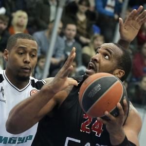 Basket, Eurolega: Milano corsara a Novgorod, l'Olimpia &egrave; ancora viva