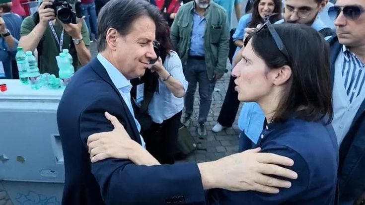 Sulle primarie ora Conte chiede di accelerare. L’idea della corsa a due