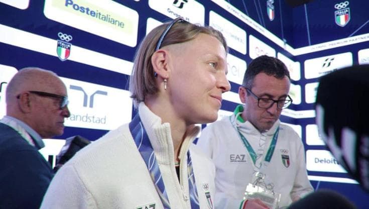 Applausi per Fontana a Casa Italia: "Ho festeggiato l'argento con un bel piatto di pasta"