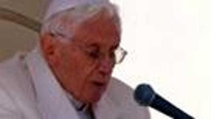 Il Papa: "La barca della Chiesa non è mia, ma di Dio"