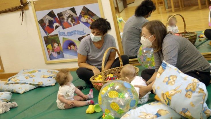Italiani e welfare, cresce la spesa per gli anziani e cala quella per i bambini