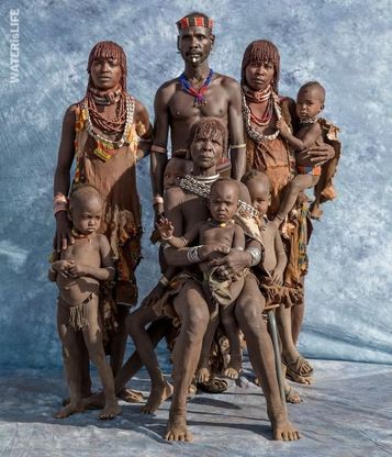 Etiopia, l'ultimo ritratto di famiglia: dove la scarsità d'acqua uccide